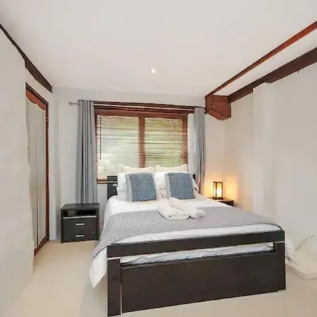 Nagual Retreat In Leura With Views Villa Exterior photo