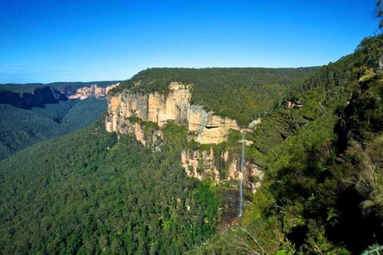 Nagual Retreat In With Views Holiday home *